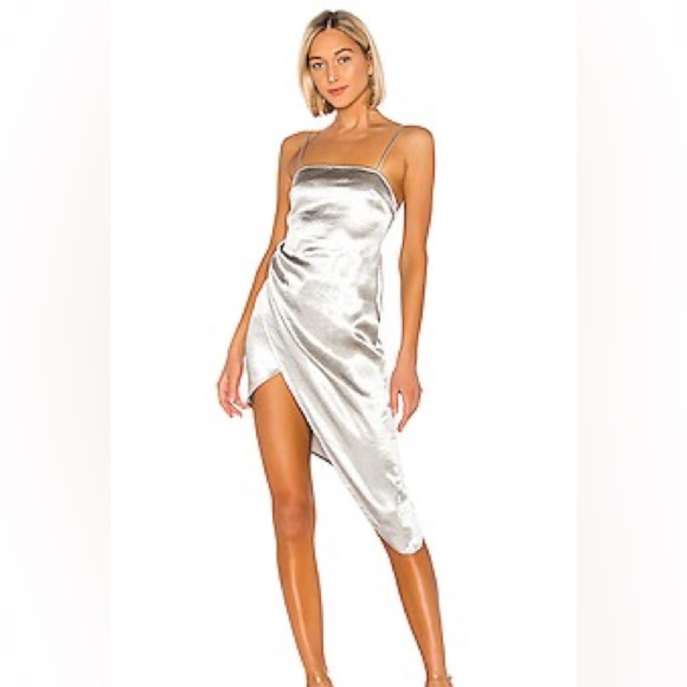 h:ours Metallic Silver Asymmetrical Dress